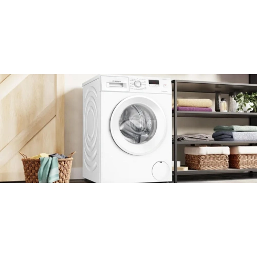 Стиральная машина Bosch WGE03200SN