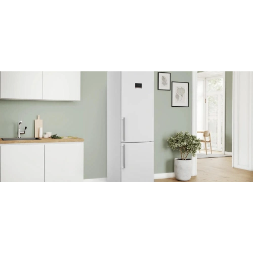 Двухкамерный холодильник Bosch KGN397WCT