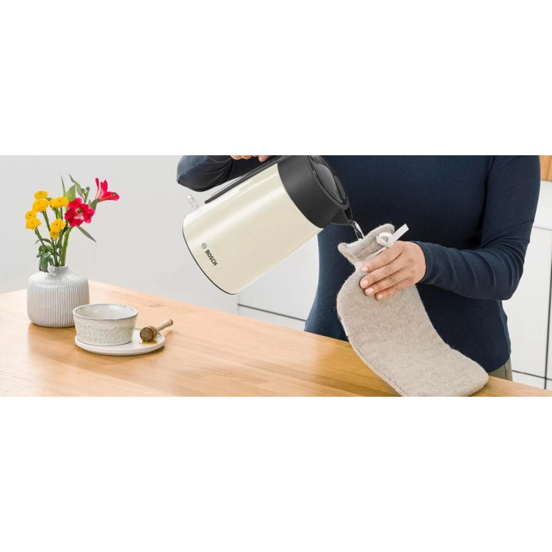 Чайник Bosch TWK7L467